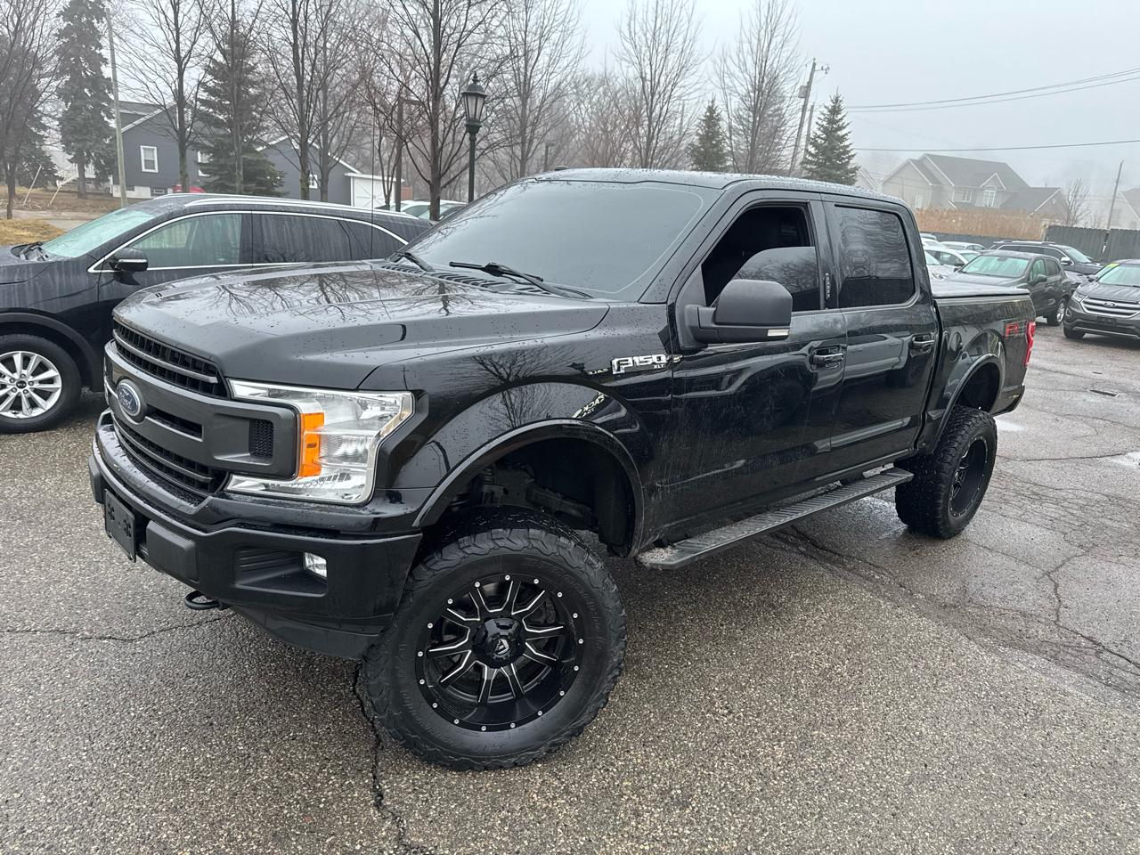 Ford F-150 FX4 SuperCrew 4WD 2018