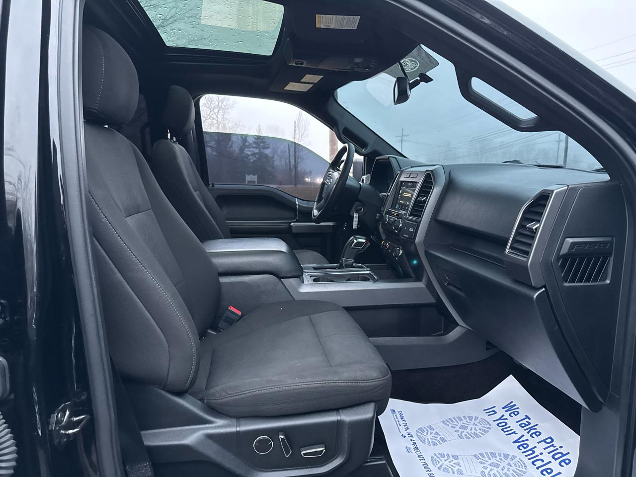 Ford F-150 FX4 SuperCrew 4WD 2018