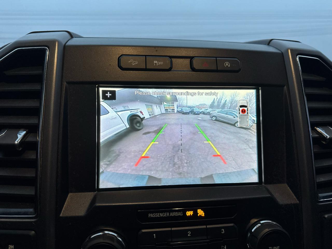 Ford F-150 FX4 SuperCrew 4WD 2018