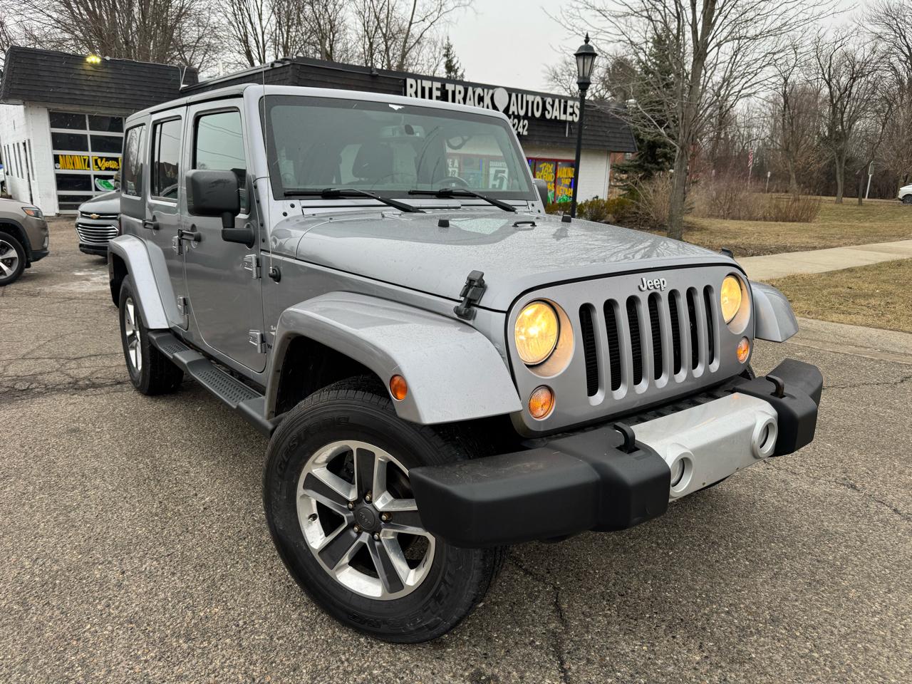 Jeep Wrangler Unlimited Sahara 4WD 2014