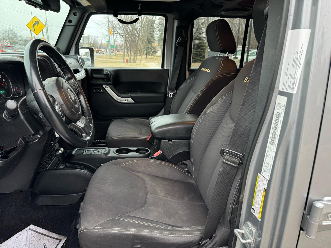 Jeep Wrangler Unlimited Sahara 4WD 2014