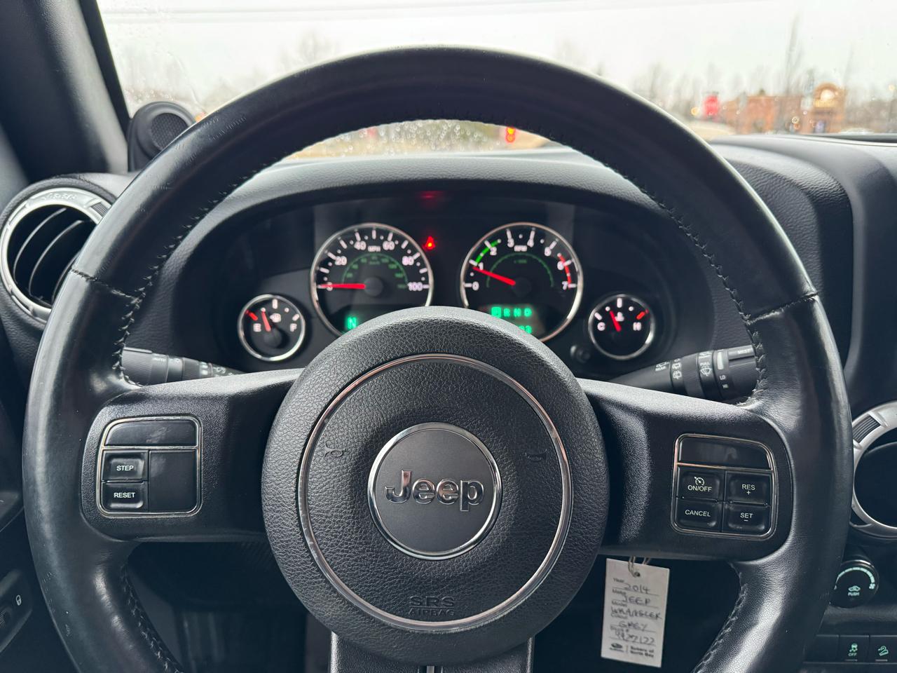 Jeep Wrangler Unlimited Sahara 4WD 2014