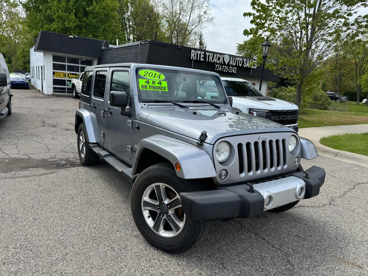 Jeep Wrangler Unlimited Sahara 4WD 2014