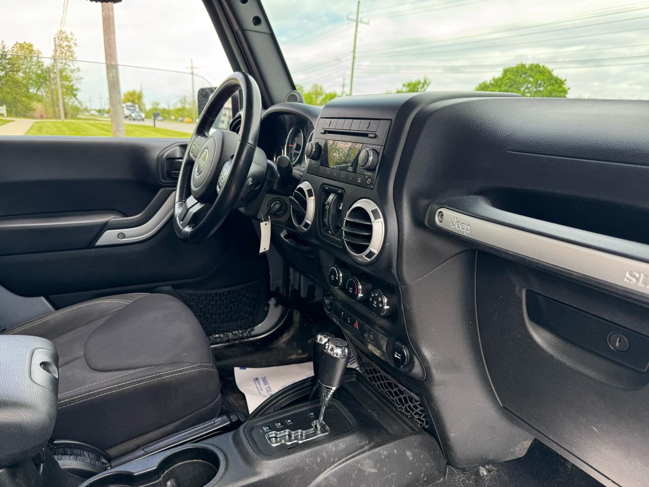 Jeep Wrangler Unlimited Sahara 4WD 2014