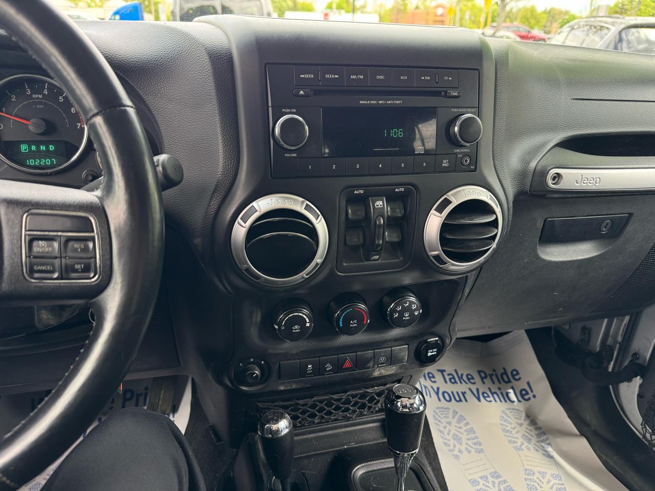 Jeep Wrangler Unlimited Sahara 4WD 2014