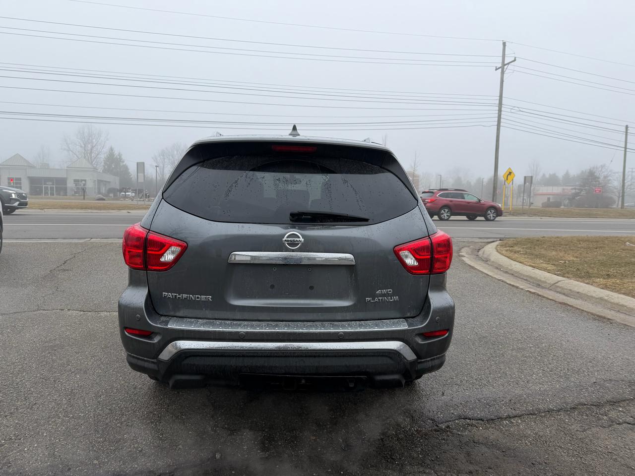 Nissan Pathfinder Platinum 4WD 2019