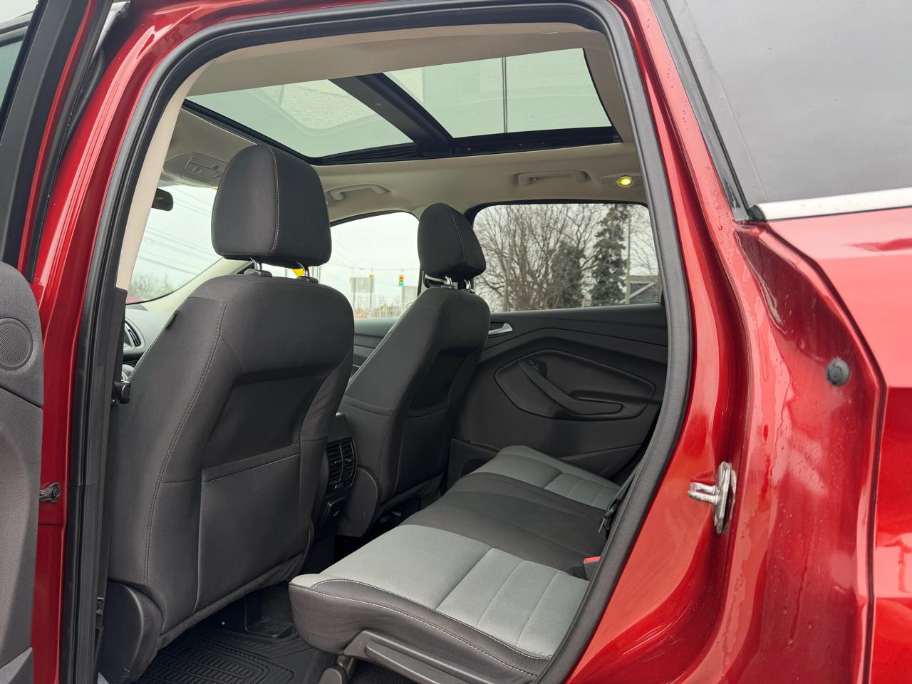 Ford Escape SE 4WD 2016