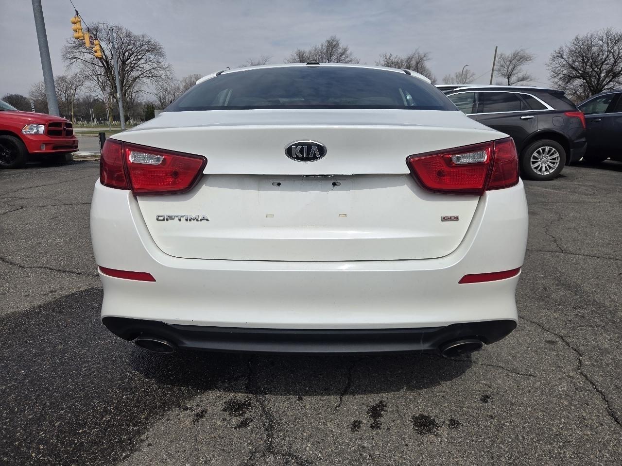 Kia Optima LX 2015