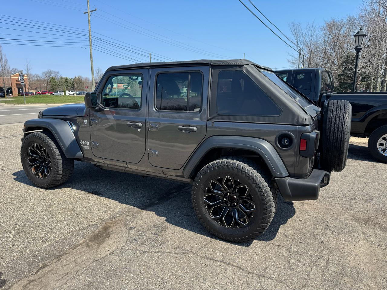 Jeep Wrangler Unlimited Sport 2019
