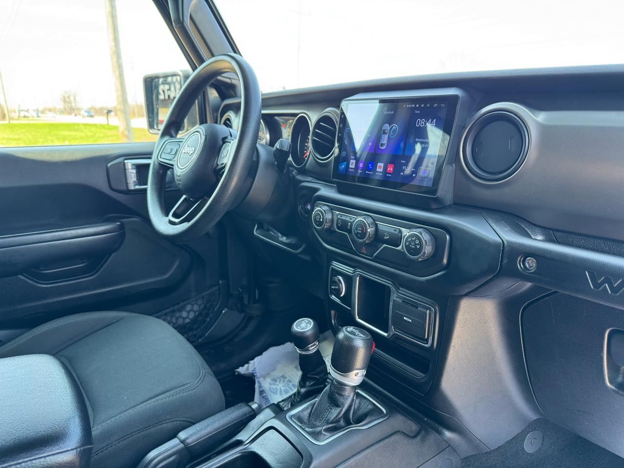 Jeep Wrangler Unlimited Sport 2019