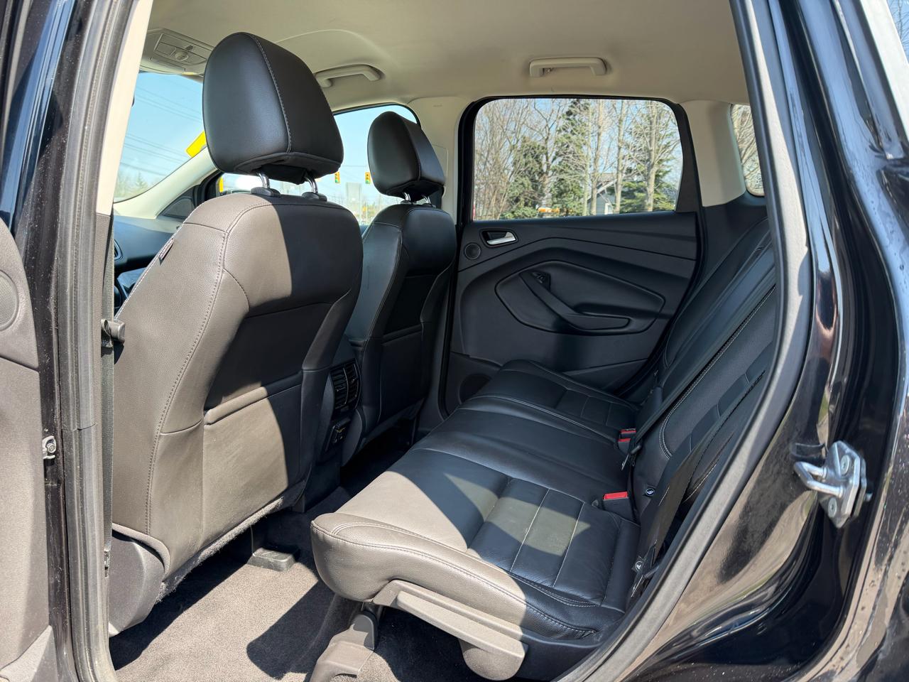 Ford Escape Titanium 4WD 2015