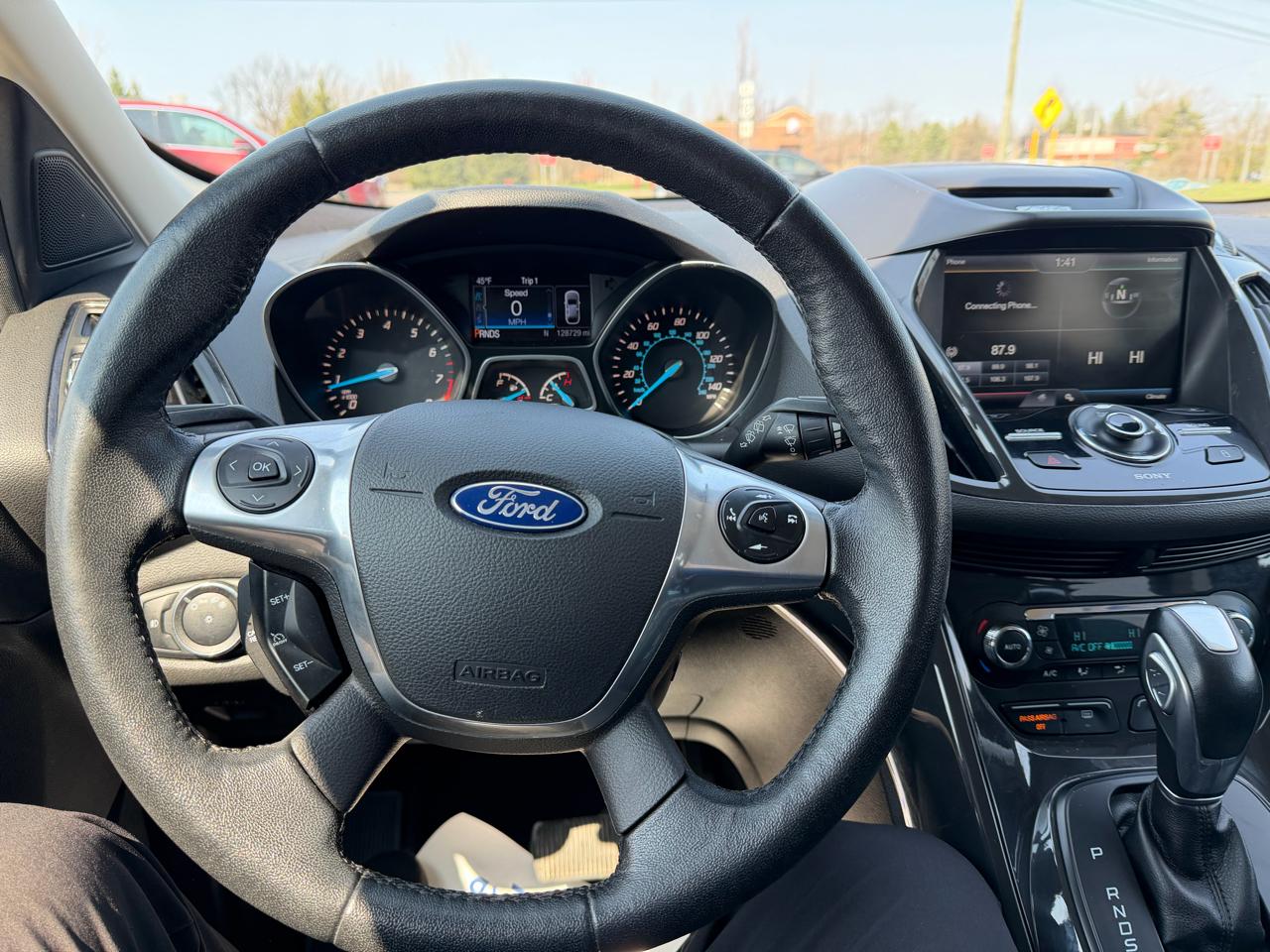 Ford Escape Titanium 4WD 2015