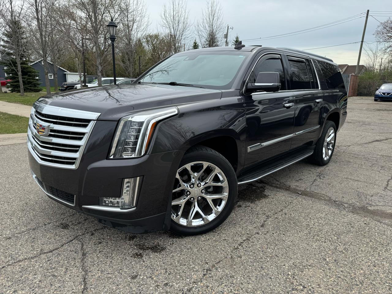 Cadillac Escalade ESV Platinum 4WD 2016