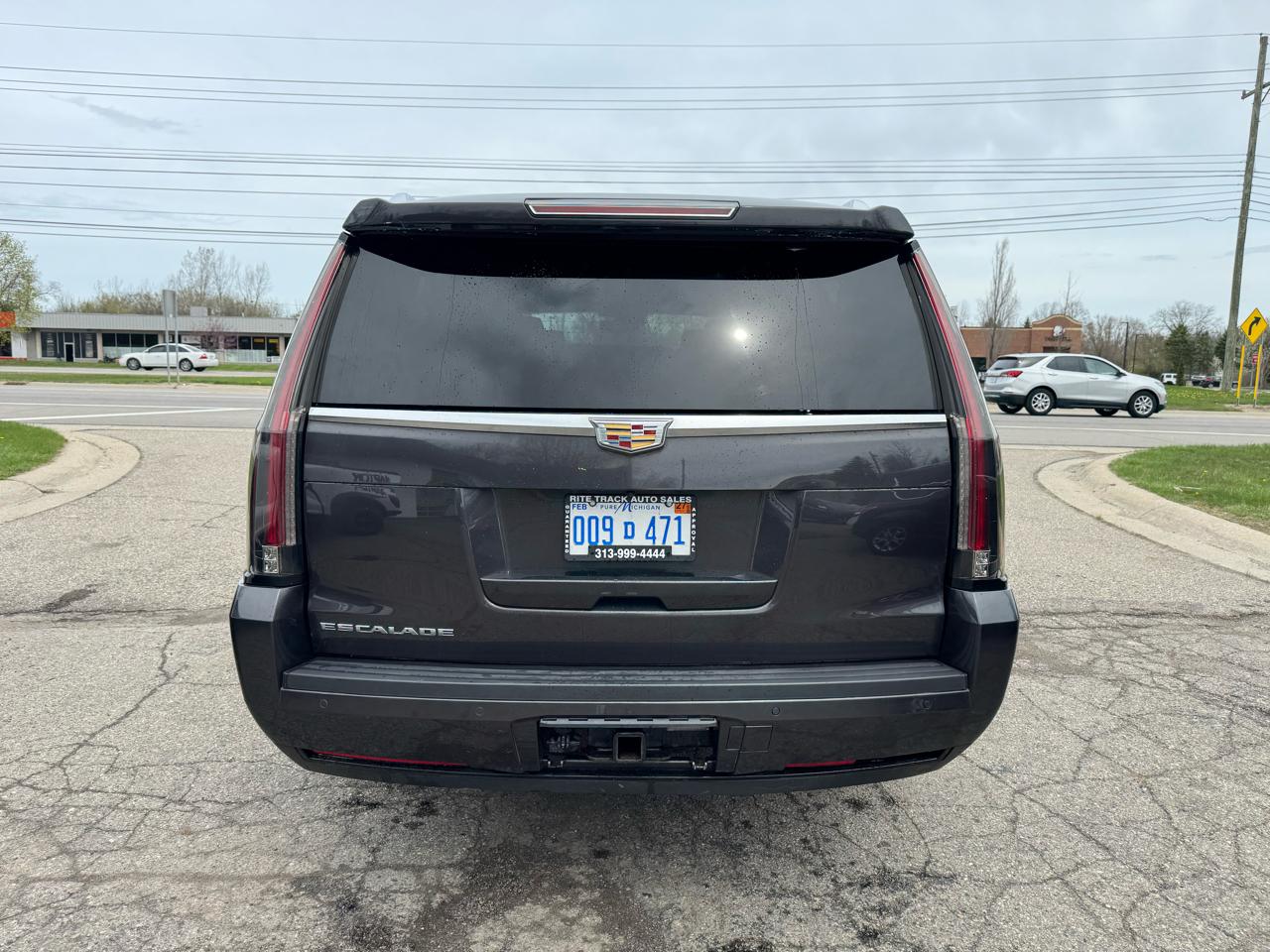 Cadillac Escalade ESV Platinum 4WD 2016