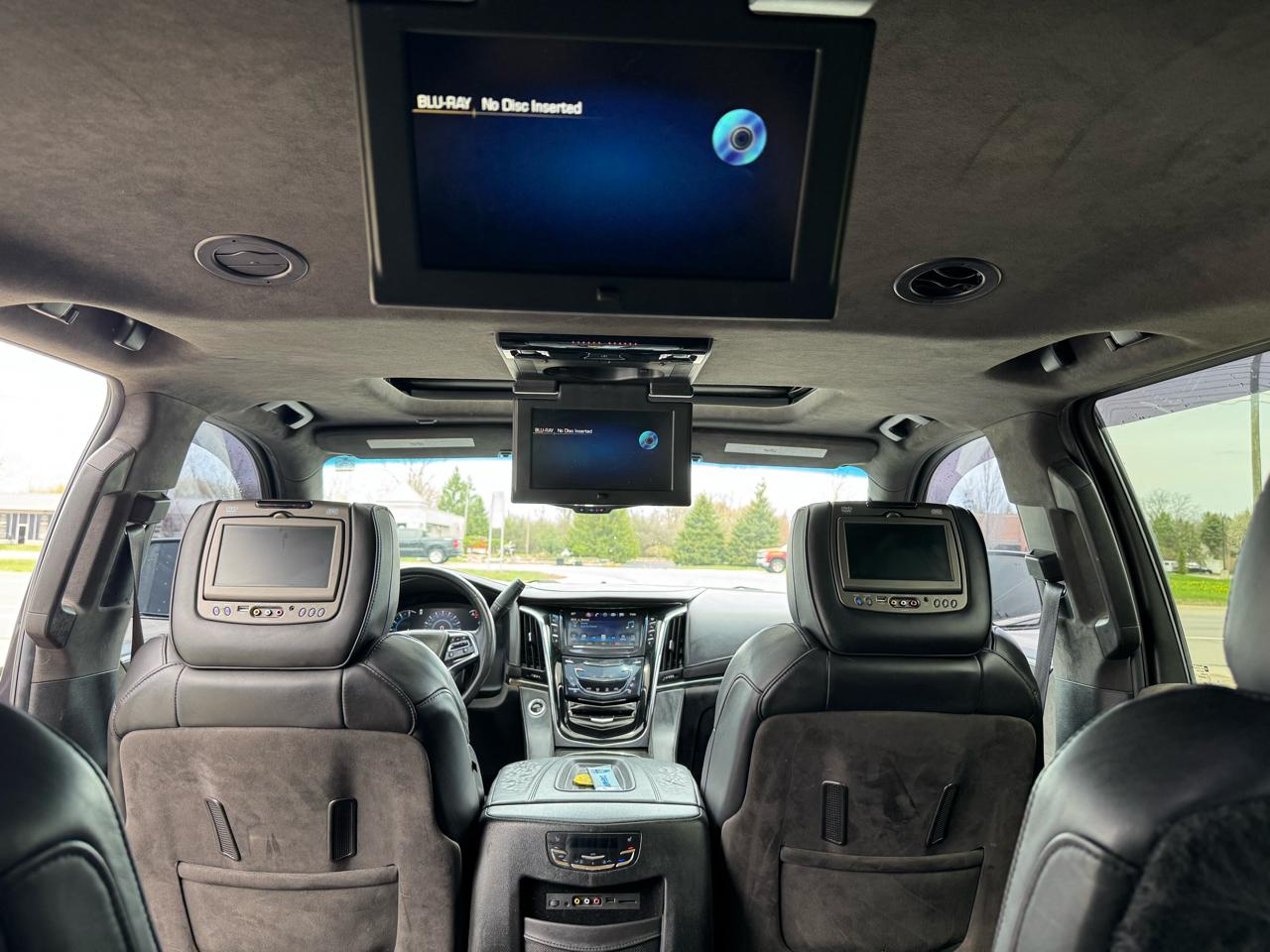Cadillac Escalade ESV Platinum 4WD 2016