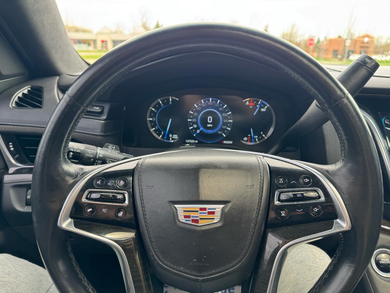 Cadillac Escalade ESV Platinum 4WD 2016