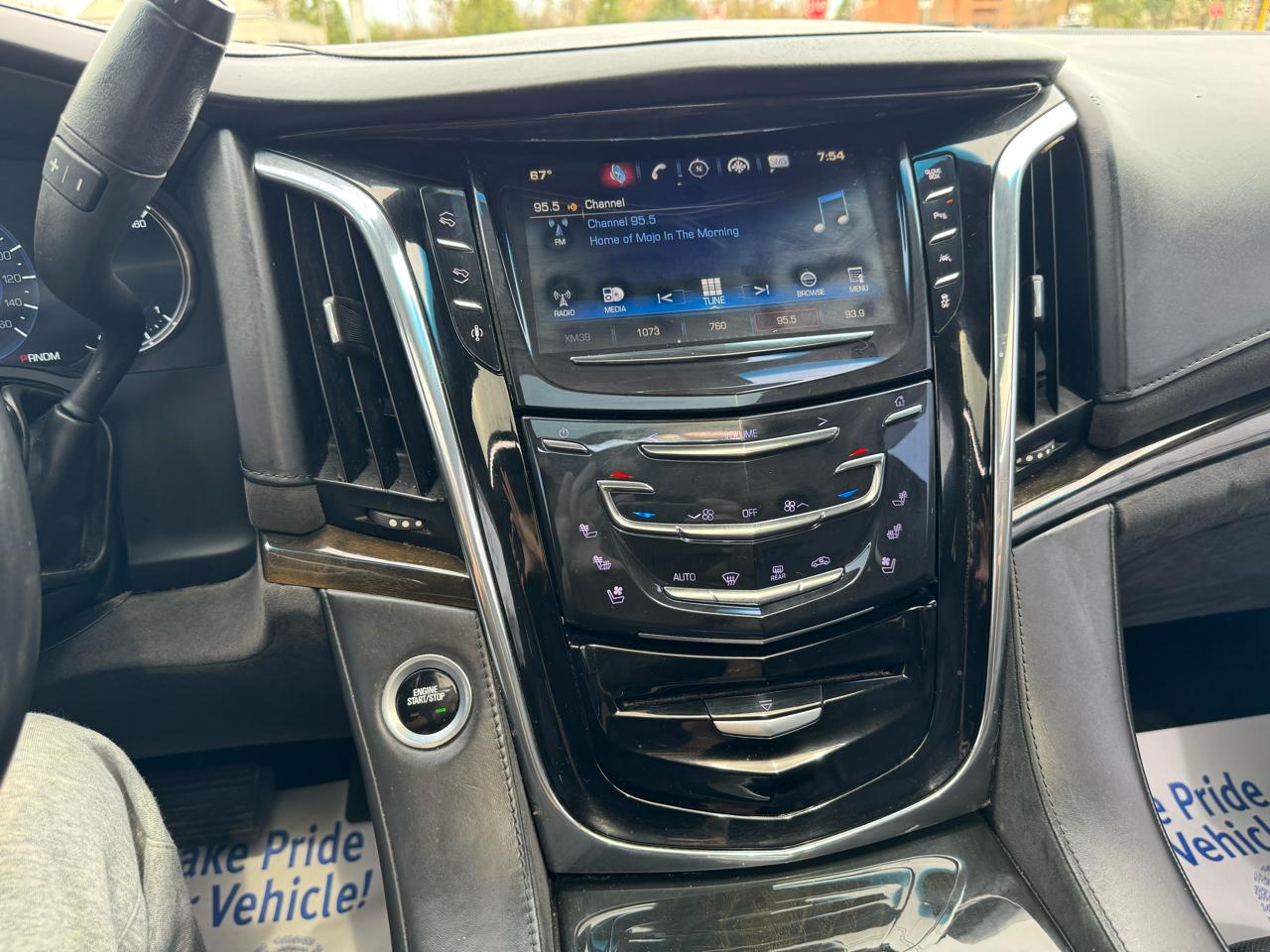 Cadillac Escalade ESV Platinum 4WD 2016