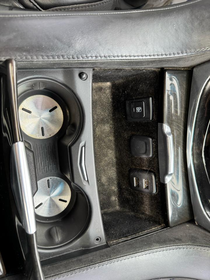 Cadillac Escalade ESV Platinum 4WD 2016