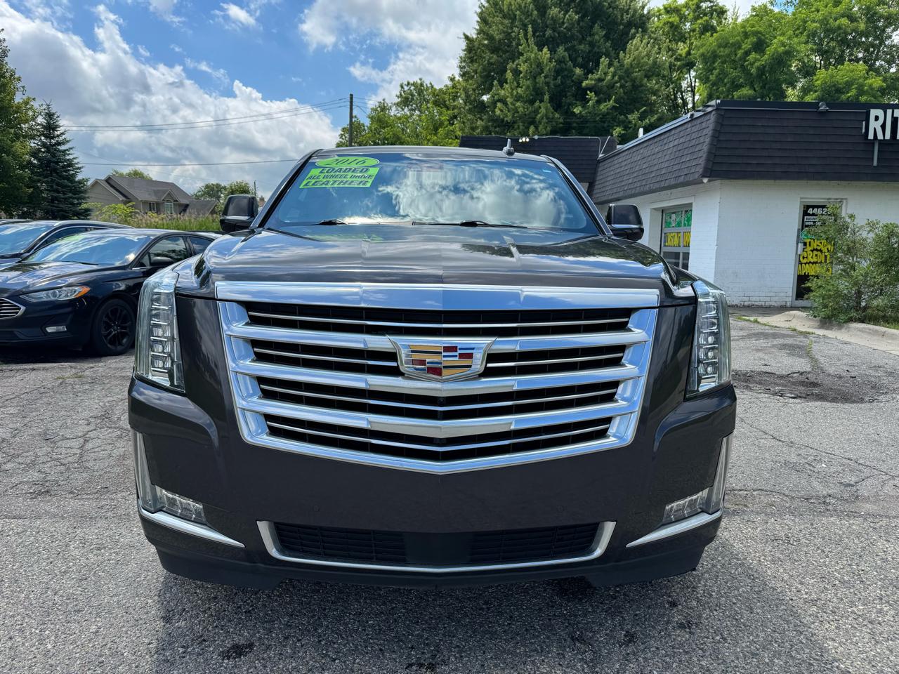 Cadillac Escalade ESV Platinum 4WD 2016
