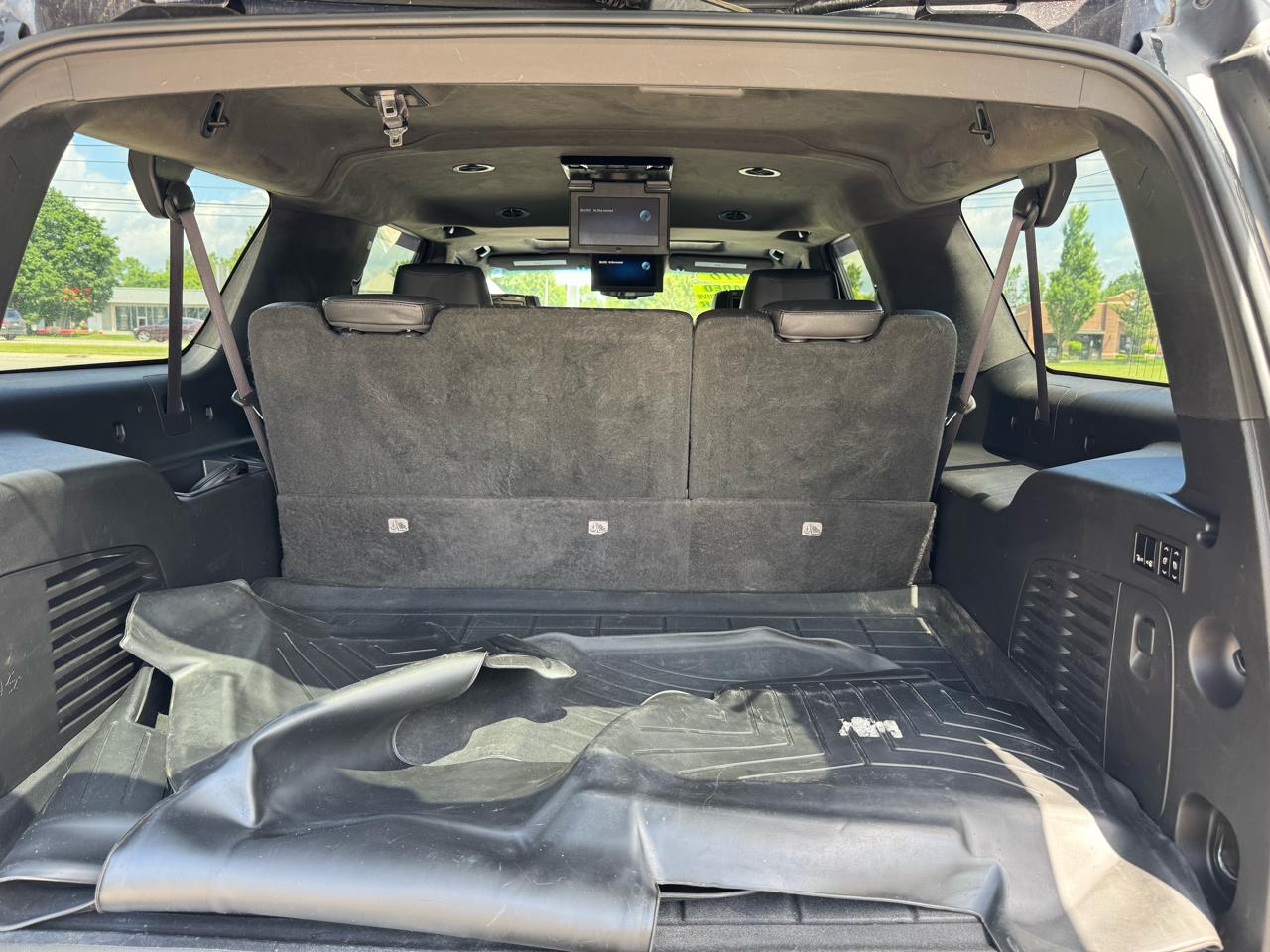 Cadillac Escalade ESV Platinum 4WD 2016