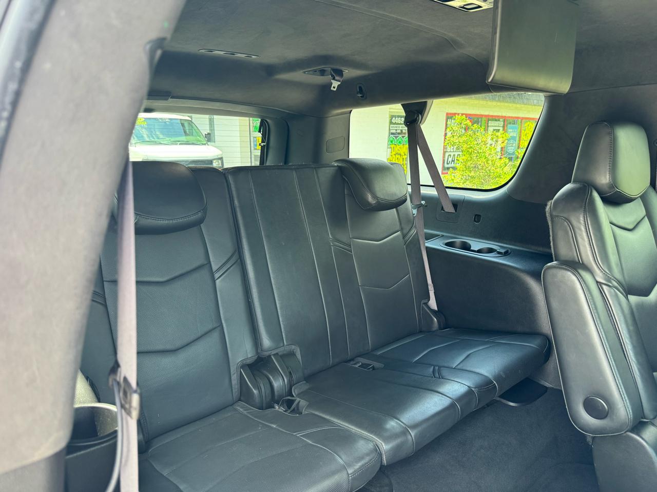 Cadillac Escalade ESV Platinum 4WD 2016