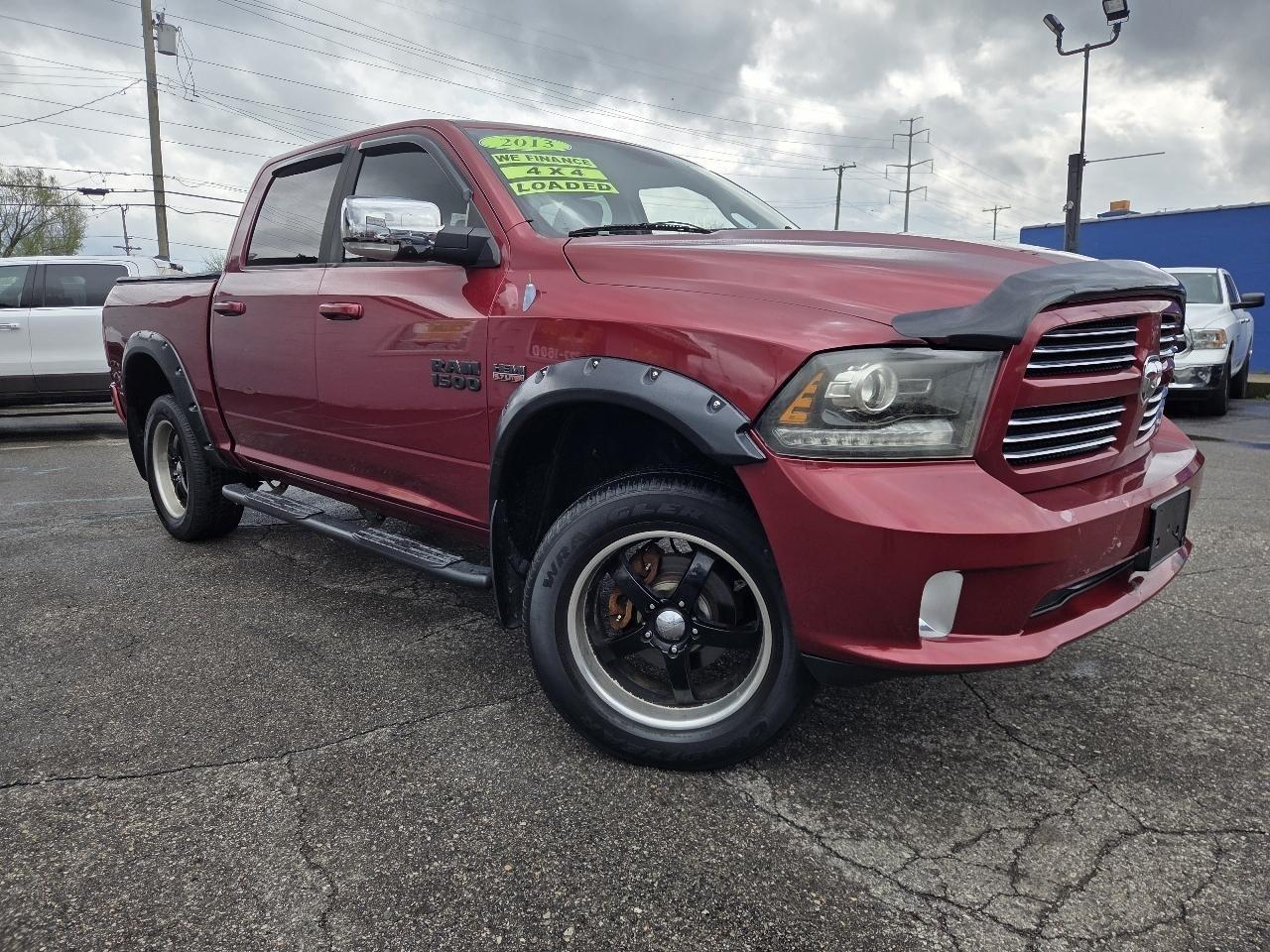 RAM 1500 Sport Crew Cab SWB 4WD 2013
