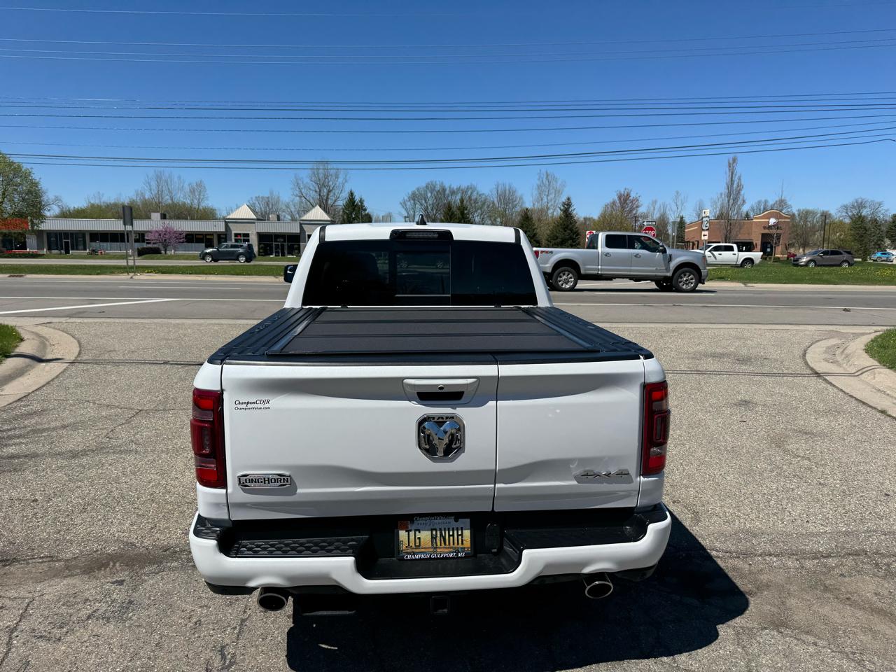 RAM 1500 Longhorn Crew Cab SWB 4WD 2024