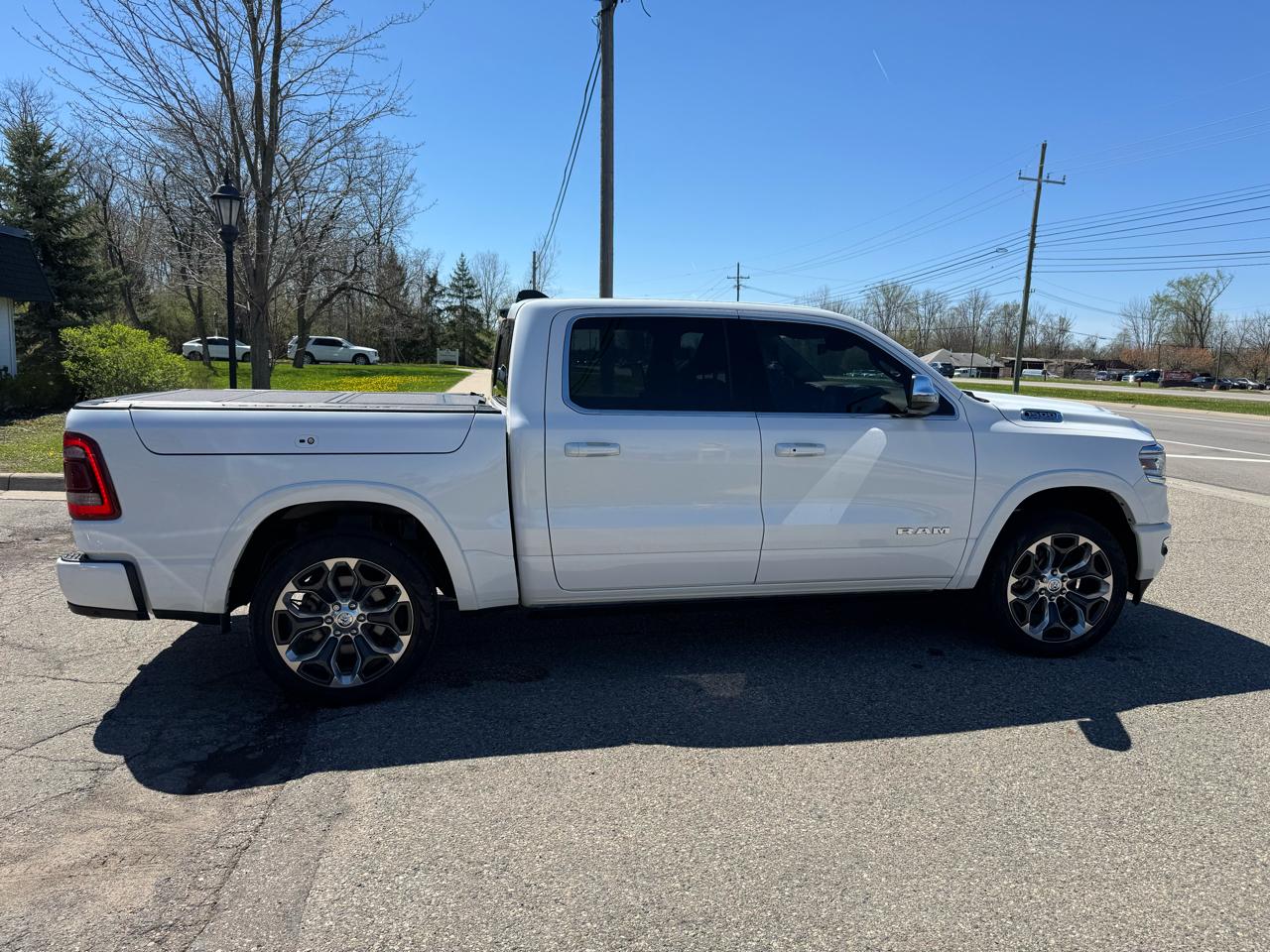 RAM 1500 Longhorn Crew Cab SWB 4WD 2024