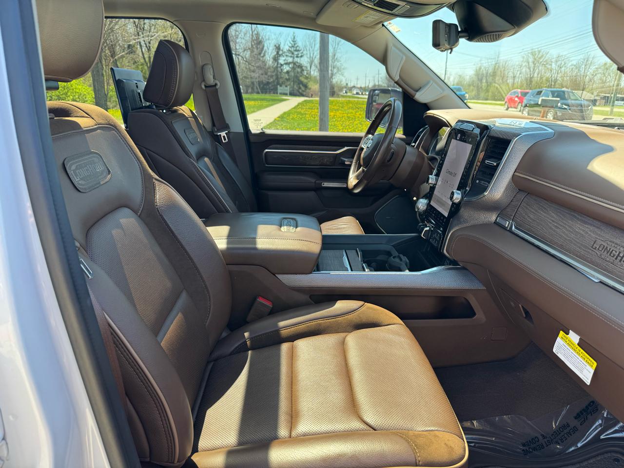 RAM 1500 Longhorn Crew Cab SWB 4WD 2024