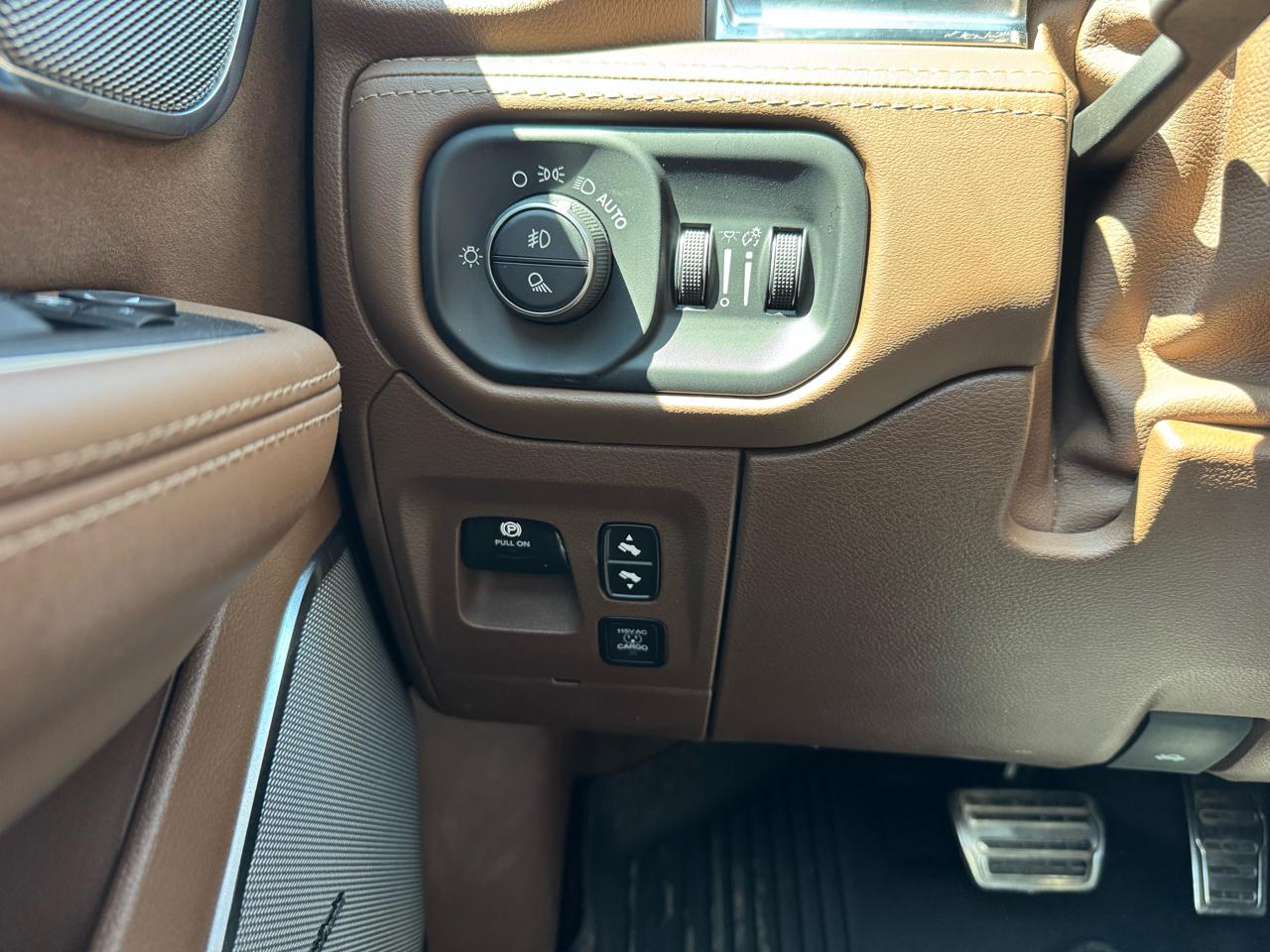 RAM 1500 Longhorn Crew Cab SWB 4WD 2024