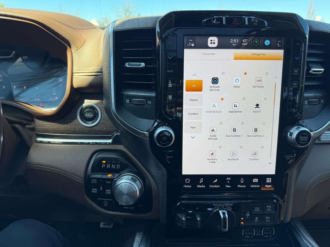 RAM 1500 Longhorn Crew Cab SWB 4WD 2024