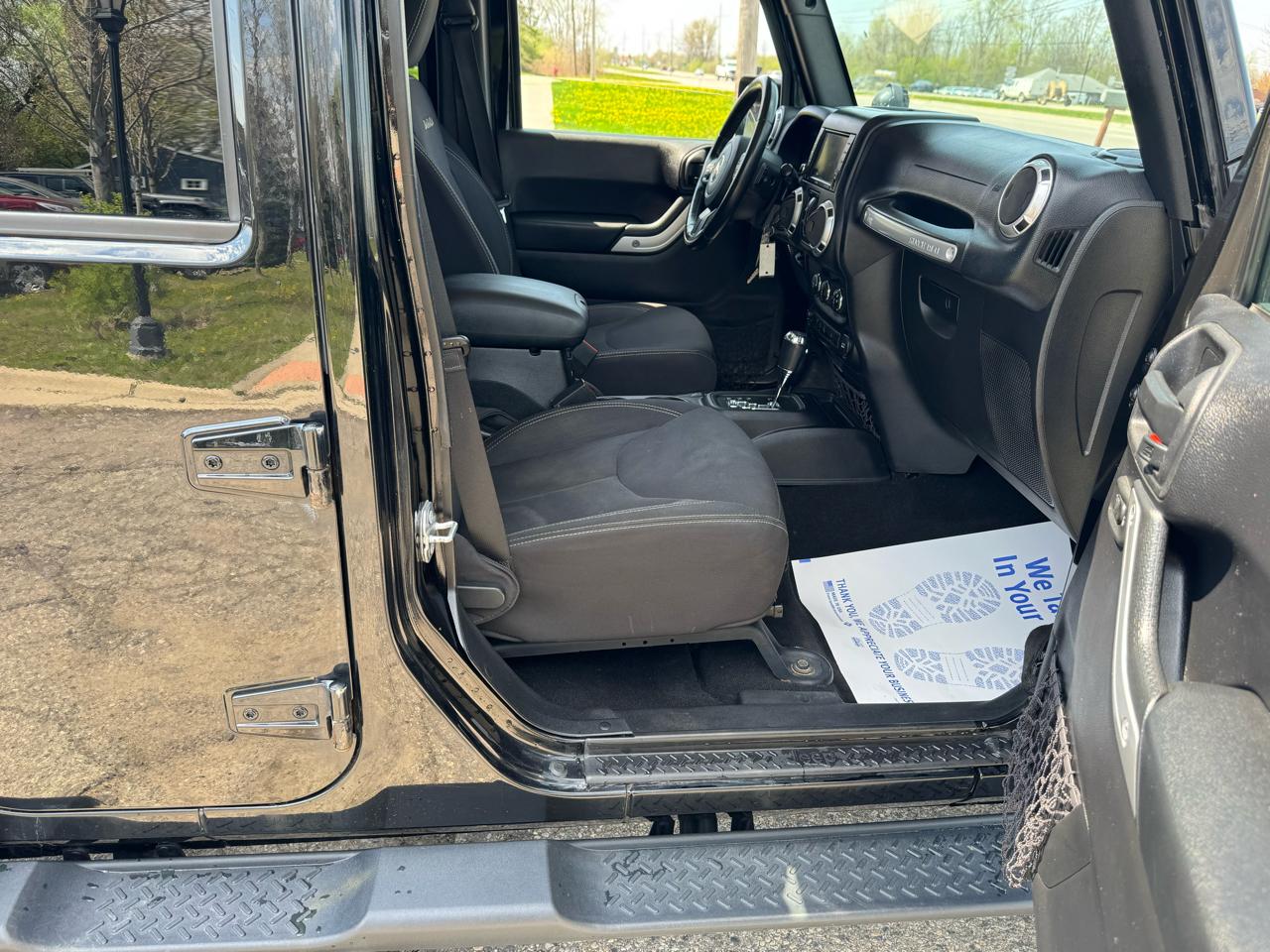 Jeep Wrangler Unlimited Sahara 4WD 2016