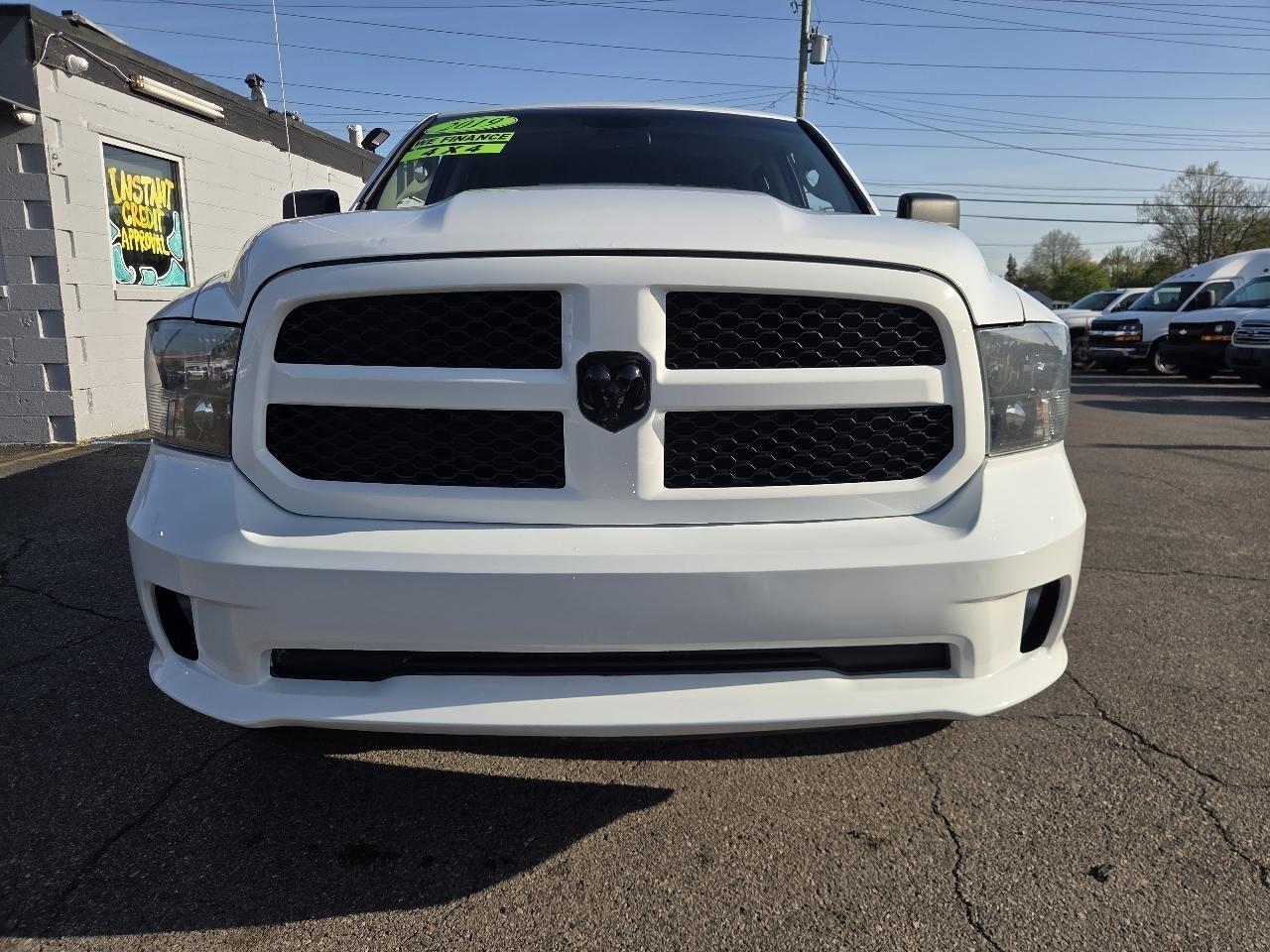 RAM 1500 Classic Tradesman Quad Cab 4WD 2019