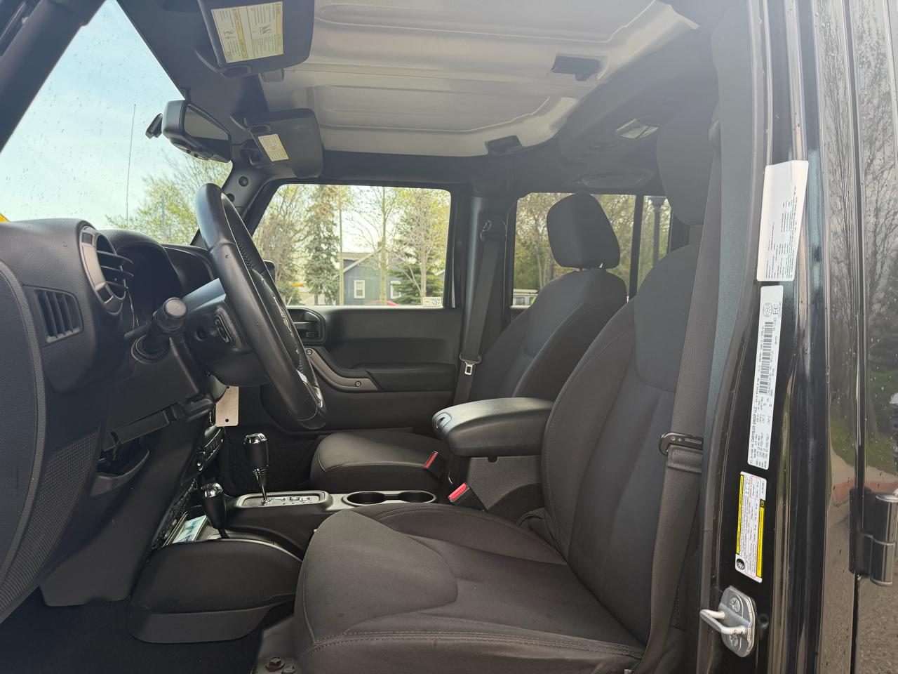 Jeep Wrangler Unlimited Sport 4WD 2014