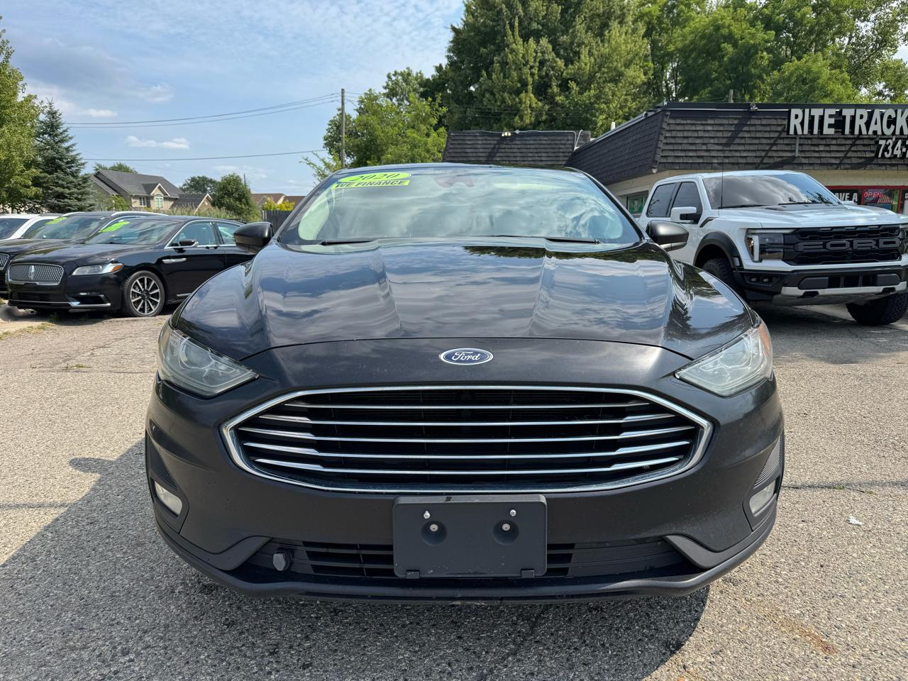 Ford Fusion SE 2020