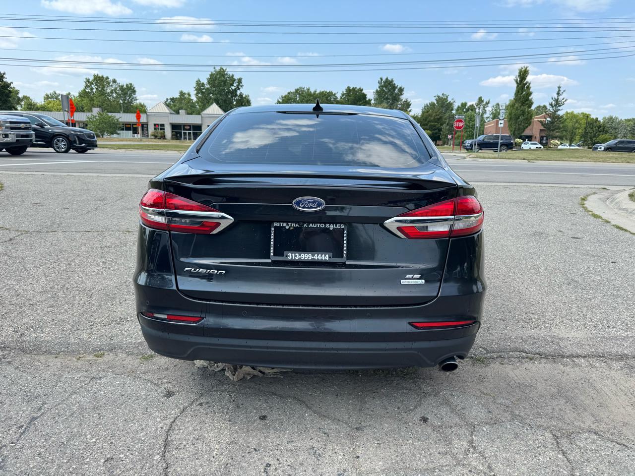 Ford Fusion SE 2020