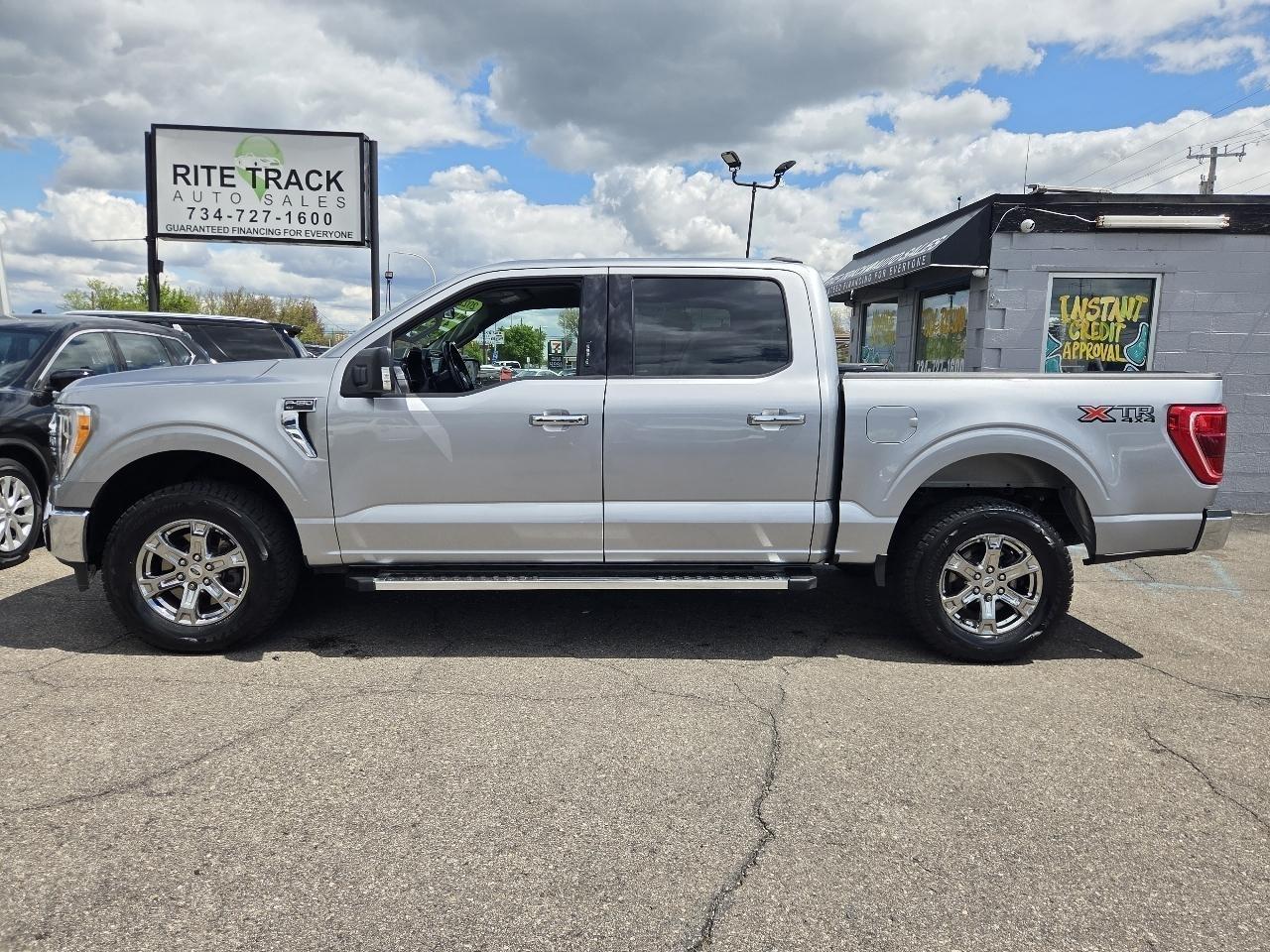 Ford F-150 XLT SuperCrew 6.5-ft. Bed 4WD 2022