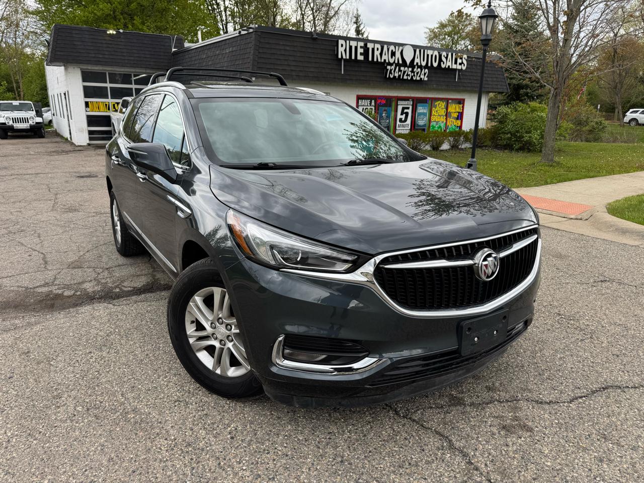 Buick Enclave Essence AWD 2019