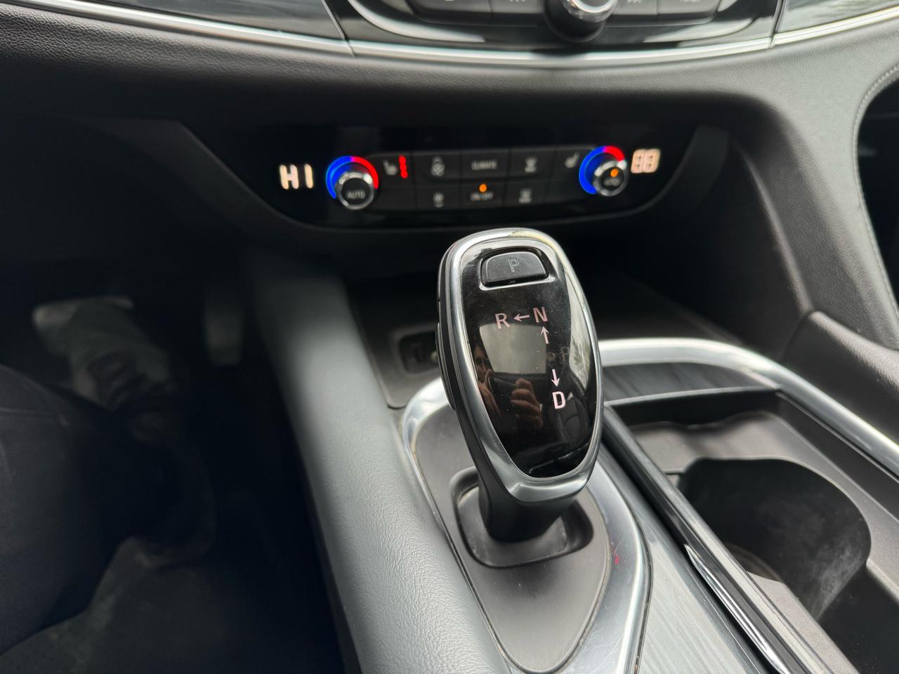 Buick Enclave Essence AWD 2019