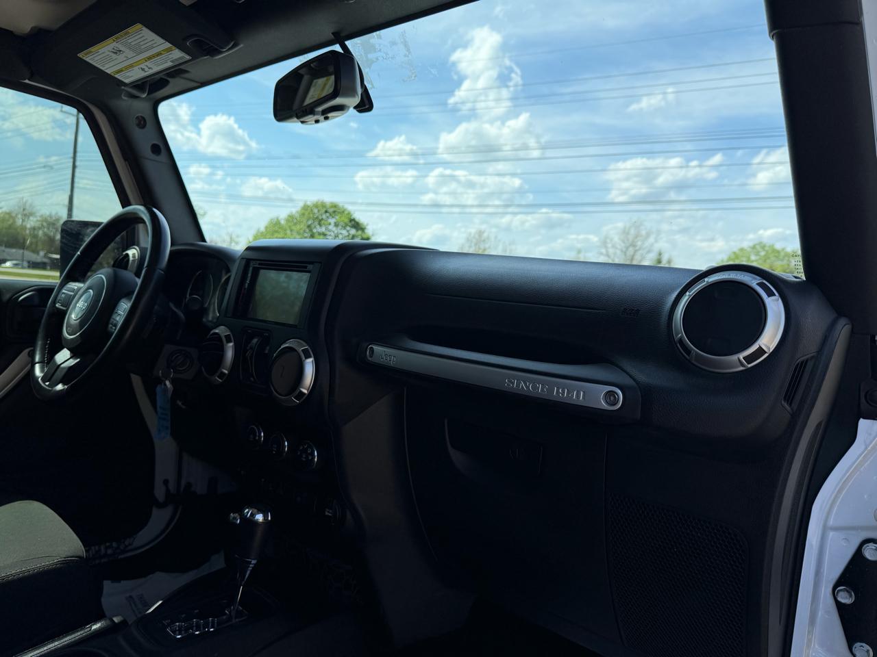 Jeep Wrangler JK Unlimited Sahara 4WD 2018