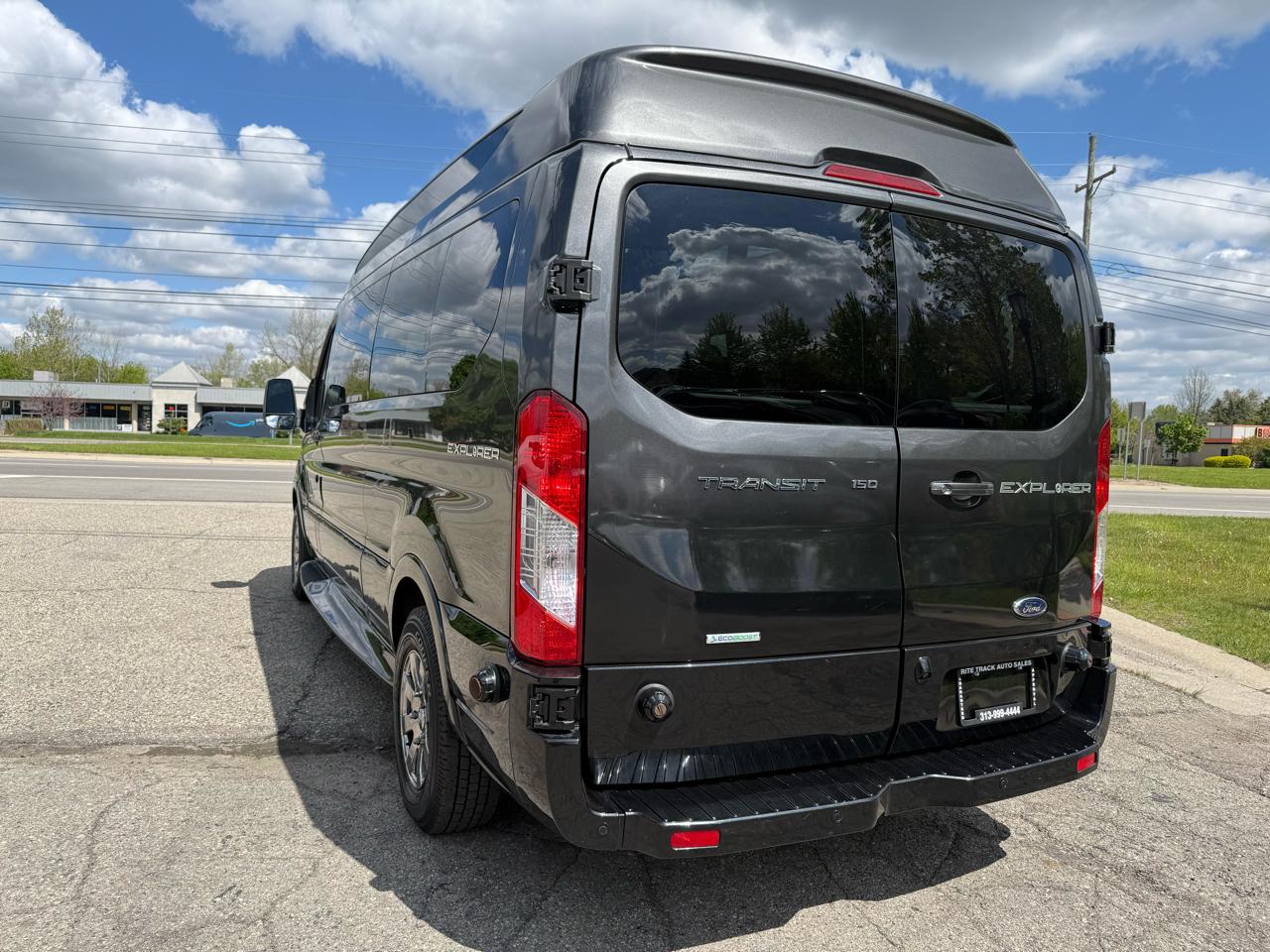 Ford Transit 150 Van 2018