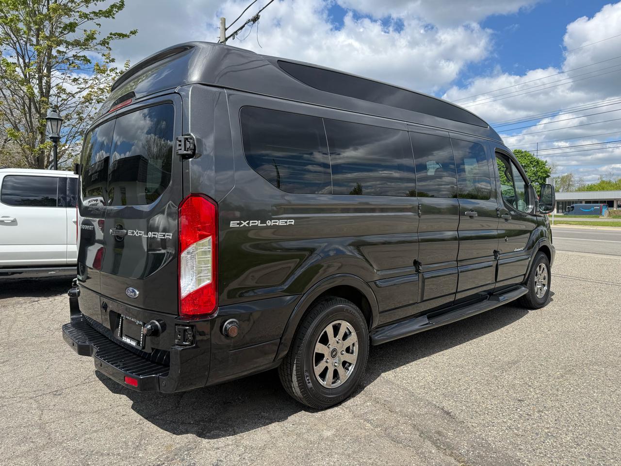 Ford Transit 150 Van 2018