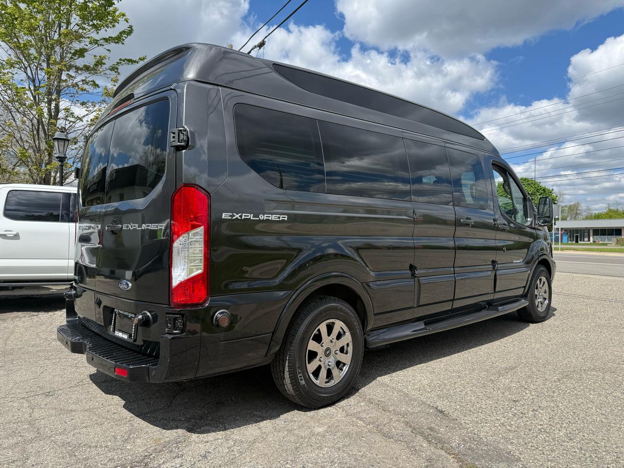 Ford Transit 150 Van 2018