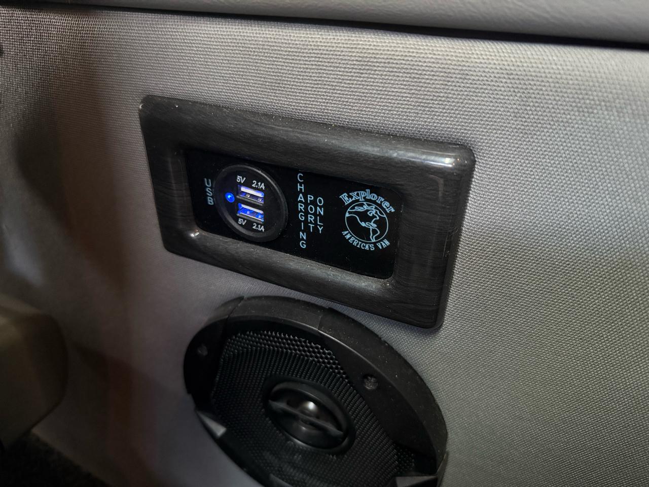 Ford Transit 150 Van 2018