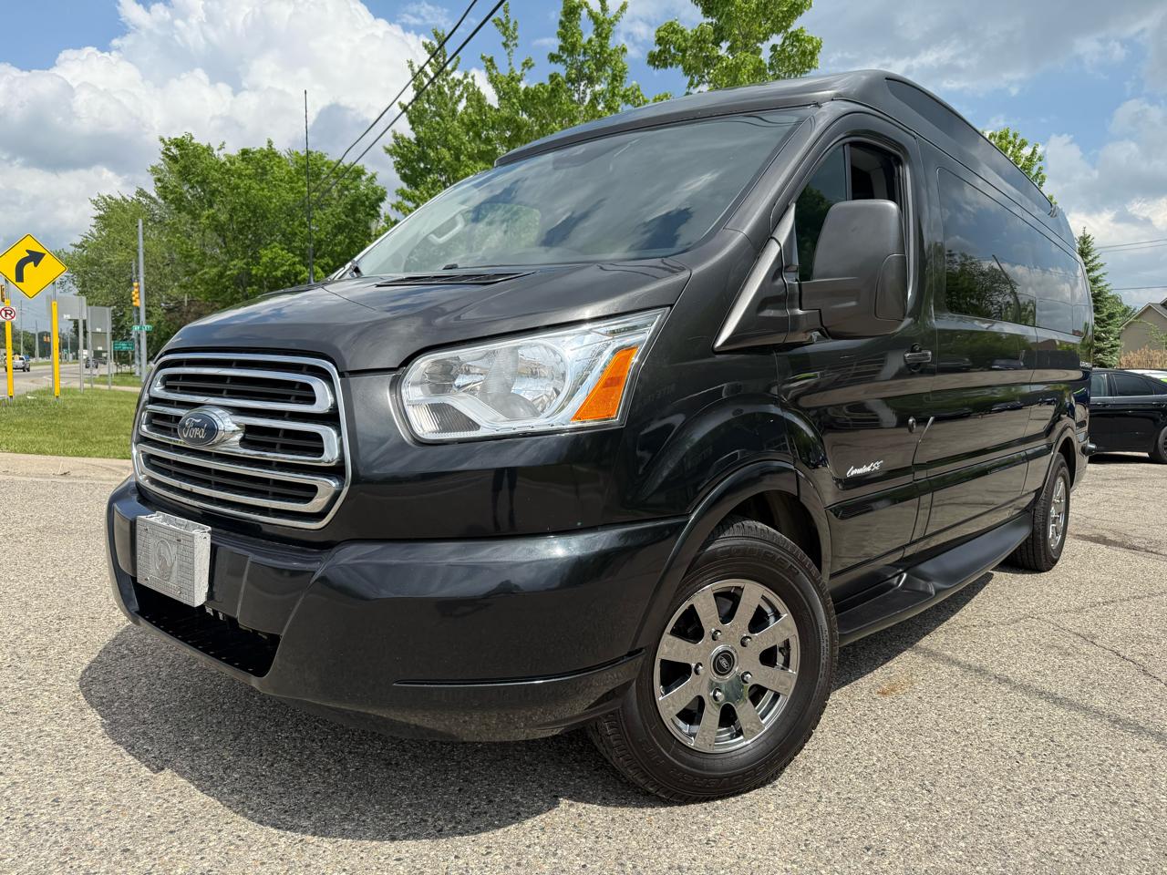 Ford Transit 150 Van 2018