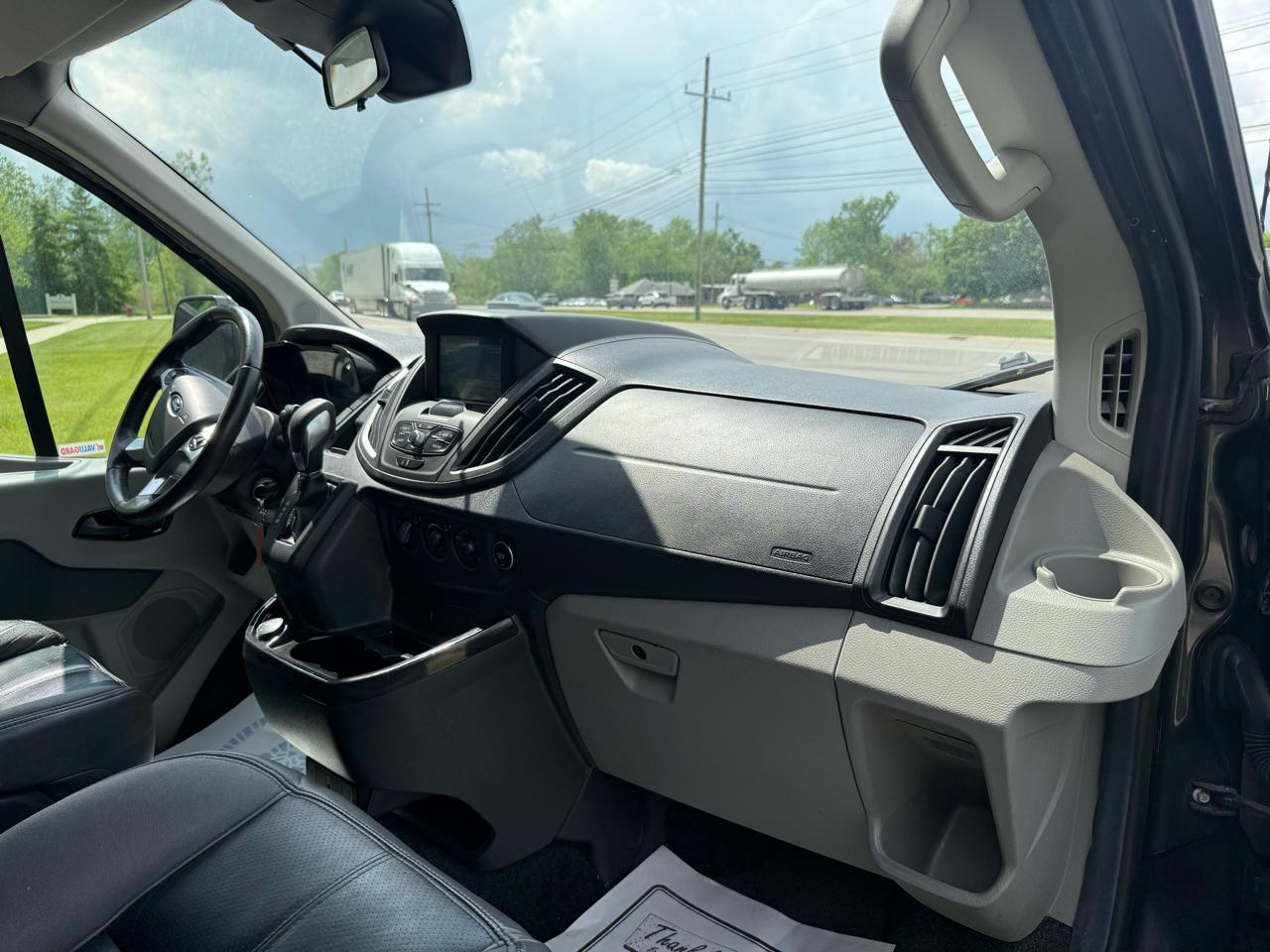 Ford Transit 150 Van 2018