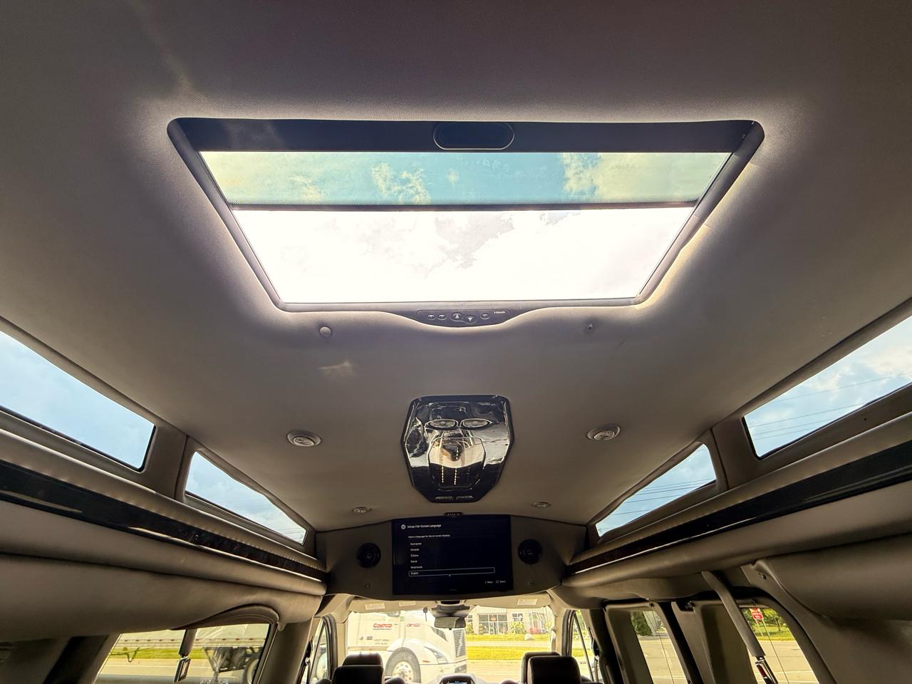 Ford Transit 150 Van 2018