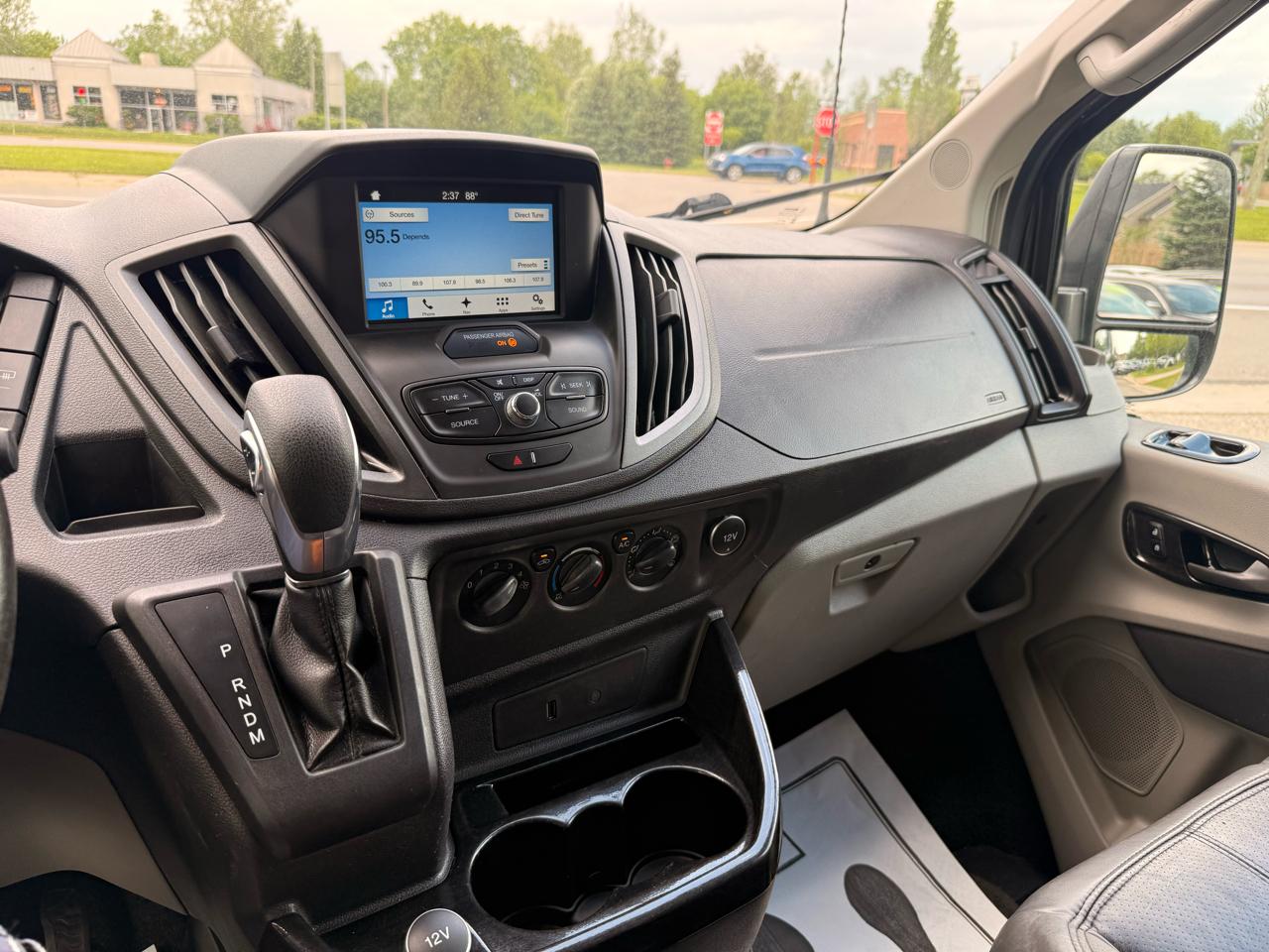 Ford Transit 150 Van 2018