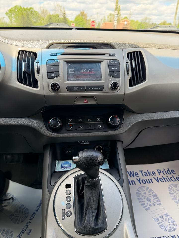 Kia Sportage LX FWD 2015