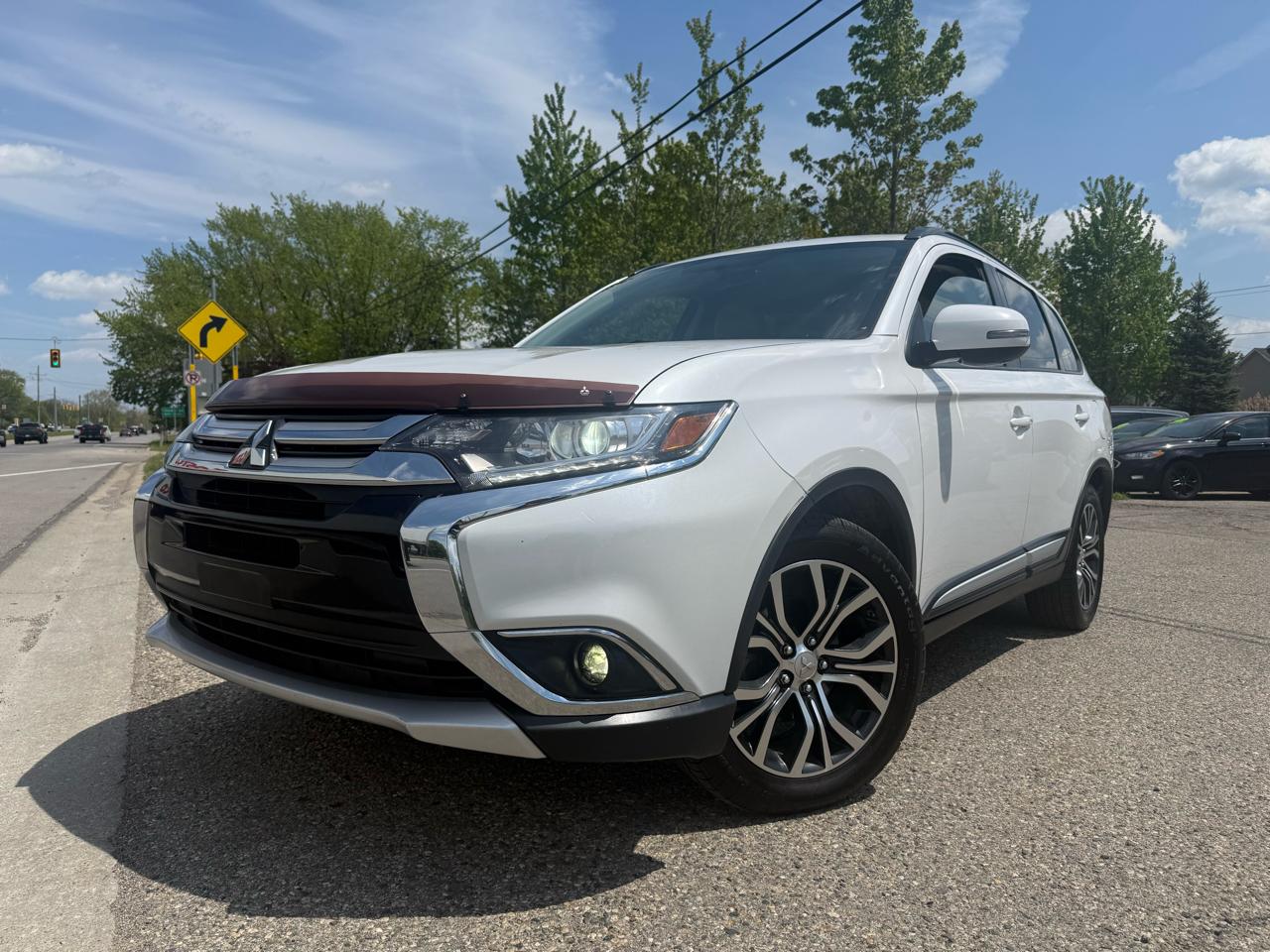 Mitsubishi Outlander SEL Special Edition FWD 2016
